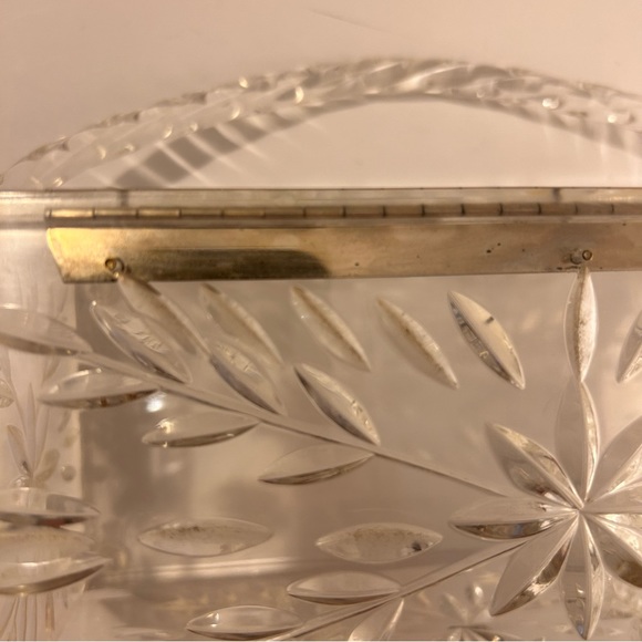 Vintage Clear Carved Lucite Box Purse - Picture 7 of 12